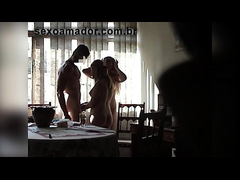 ❤️ Ħbieb sesswali jistiednu raġel ġgant u threesome miegħu ❌ Porn biss fil-porn mt.porno24-7.ru