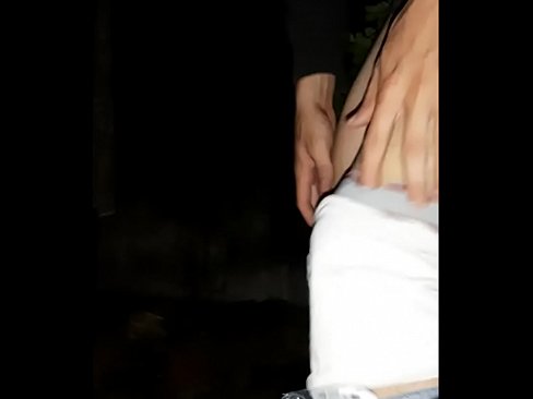 ❤️ Il-ġar tiegħi qabeż fuq il-ħajt tal-kwarantina tiegħi ❌ Porn biss fil-porn mt.porno24-7.ru