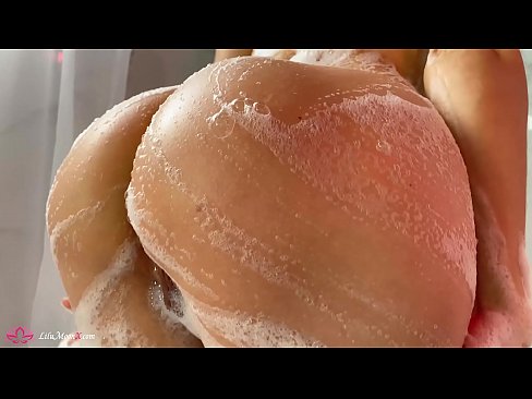 ❤️ Brunette Masturbates Pussy b'vibratur għal orga intens fid-doċċa ❌ Porn biss fil-porn mt.porno24-7.ru